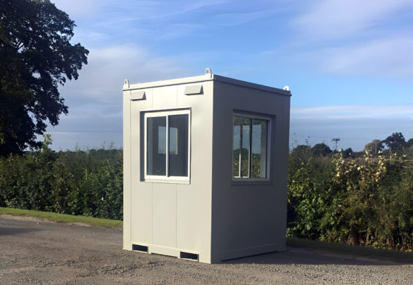 6Ft x 6Ft Single Guard Hut3.