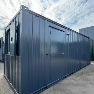 21ft x 8ft Custom Cabin Office / Canteen