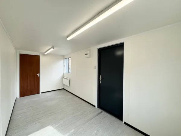 21ft x 8ft Container Office Cabin | Portable Anti-Vandal Building - Image 12