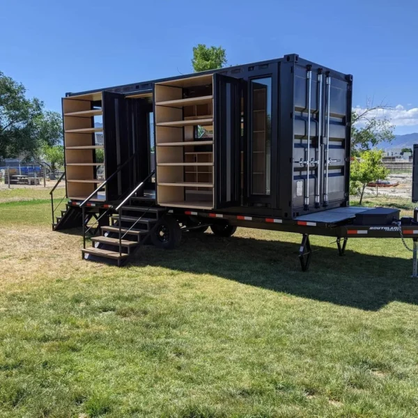 Custom 20ft Shipping Shopping Container on Wheels - Image 7